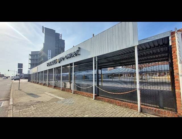 5,176M² BUILDING FOR SALE IN SYDENHAM